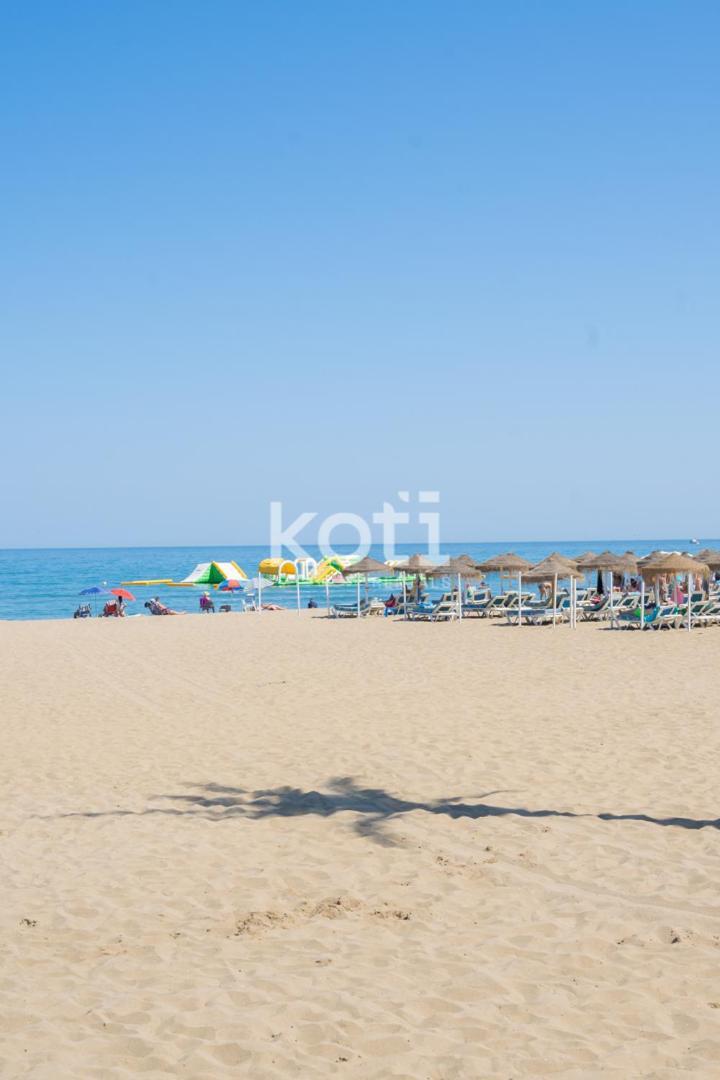 Koti Rentals - Casita Rosario Pino Rooftop Y Bbq Fuengirola Eksteriør billede