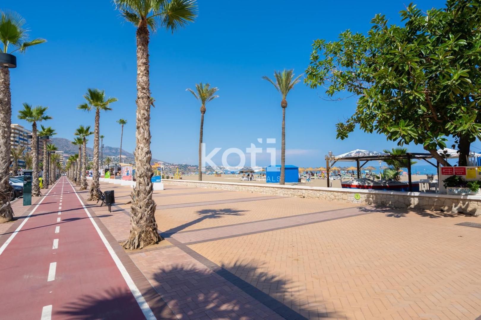 Koti Rentals - Casita Rosario Pino Rooftop Y Bbq Fuengirola Eksteriør billede